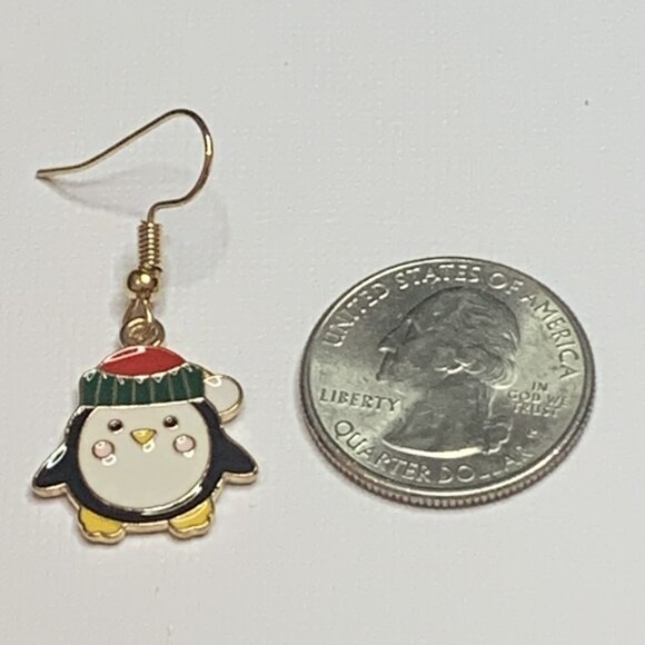Penguin Earring, Santa Earring, Christmas Earring, Holiday Earring, Gift Idea - Picture 4 of 4